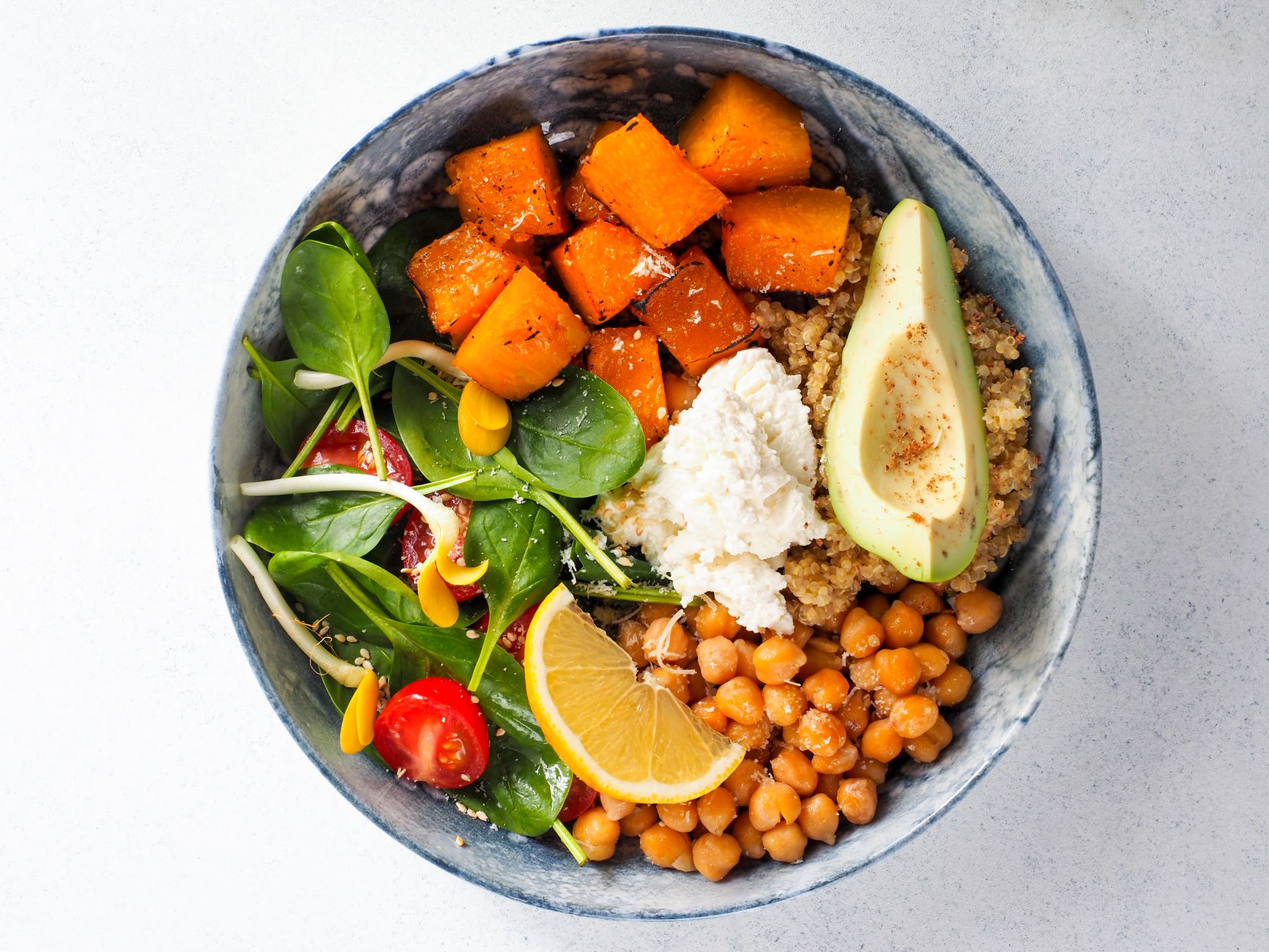 Buddha bowl met geroosterde kikkererwten