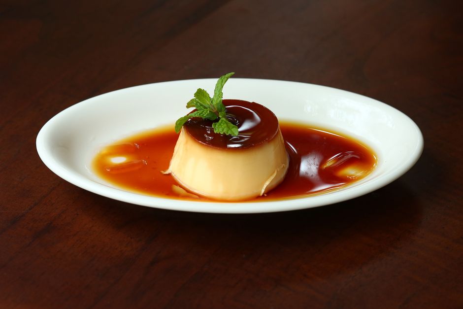 Dulce de leche flan