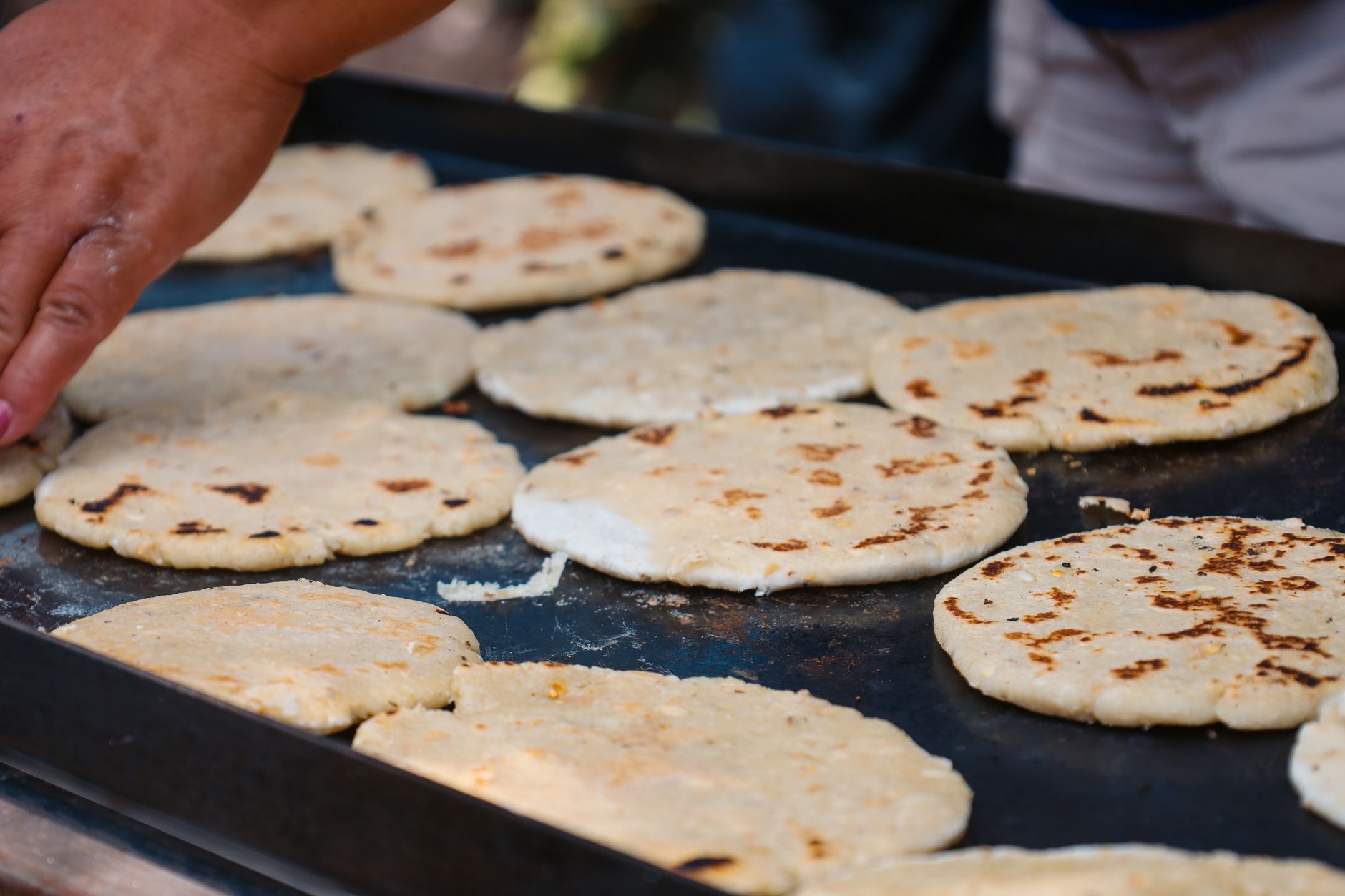 Colombiaanse arepas met kaas
