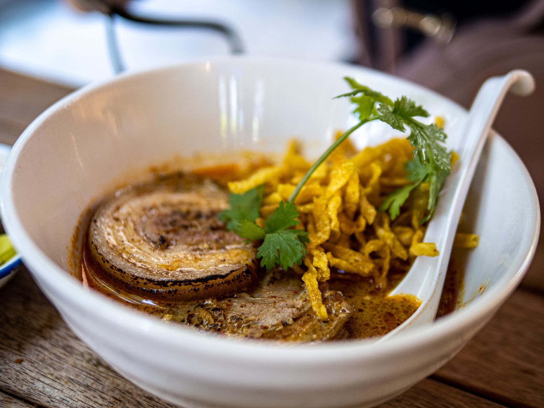 Khao soi, Noord-Thaise curry-noedelsoep met kip