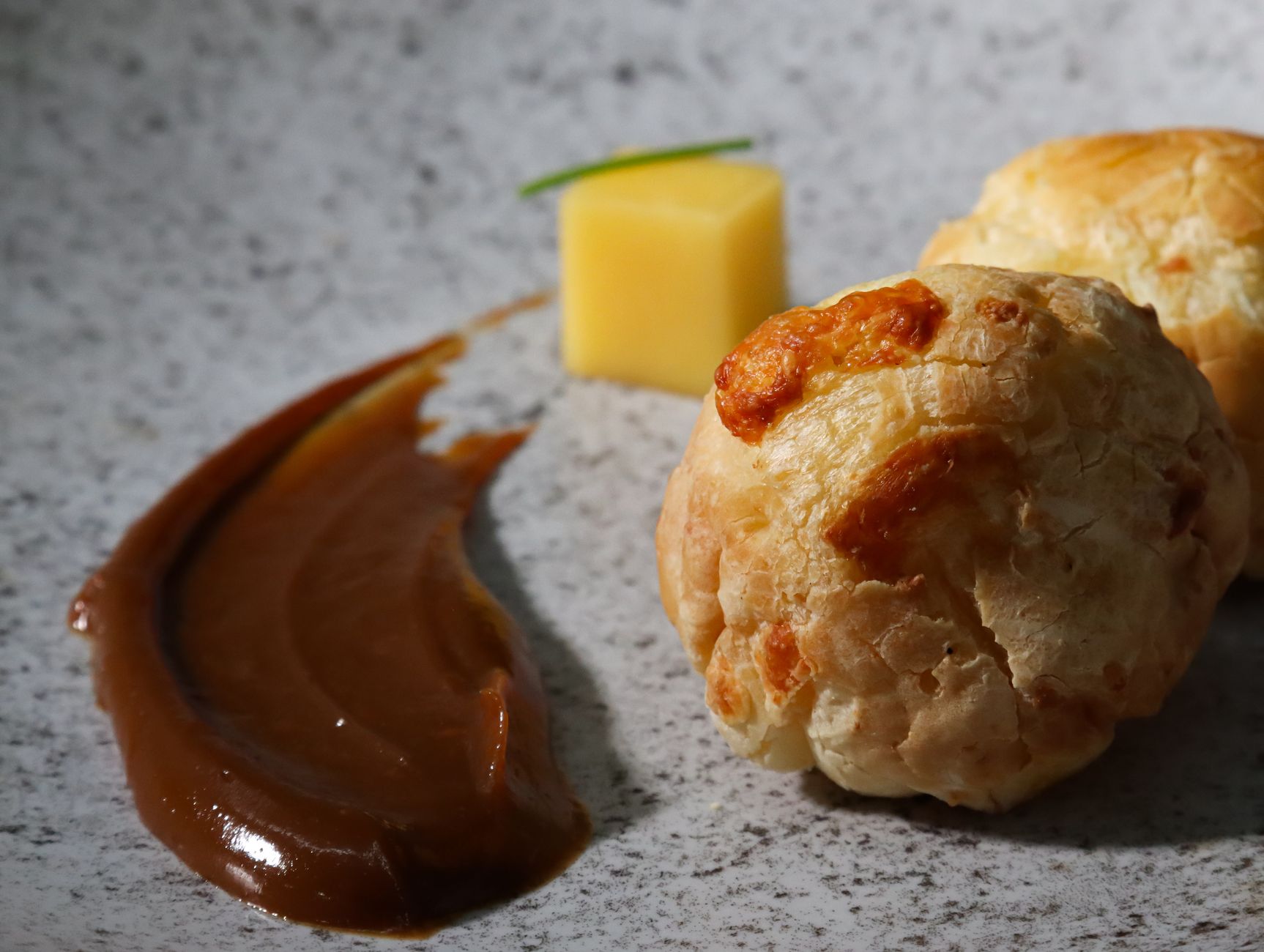 Gougères (Bourgondische kaassoesjes)