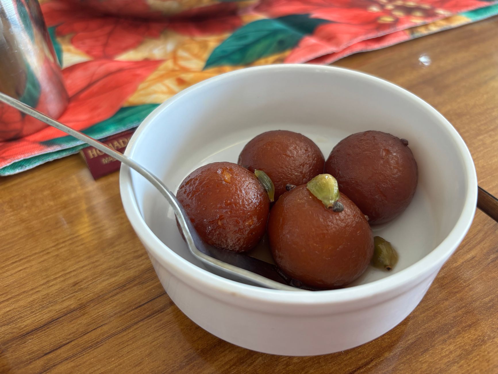 Gulab jamun (Indiase siroopballetjes)