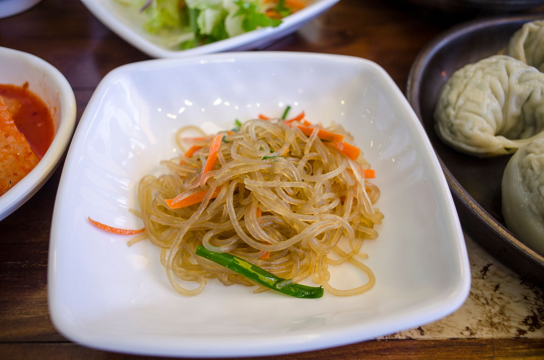 Japchae (Koreaanse glasnoedels met groenten)
