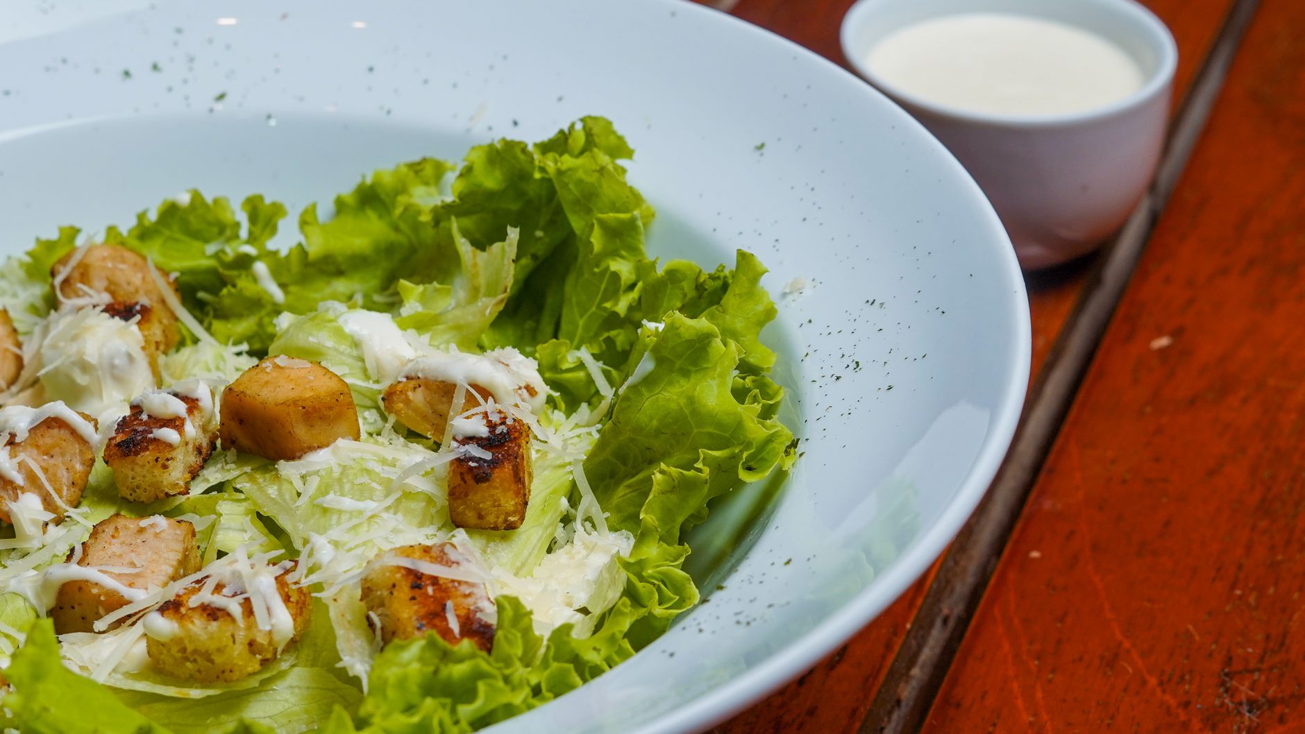 Klassieke caesardressing
