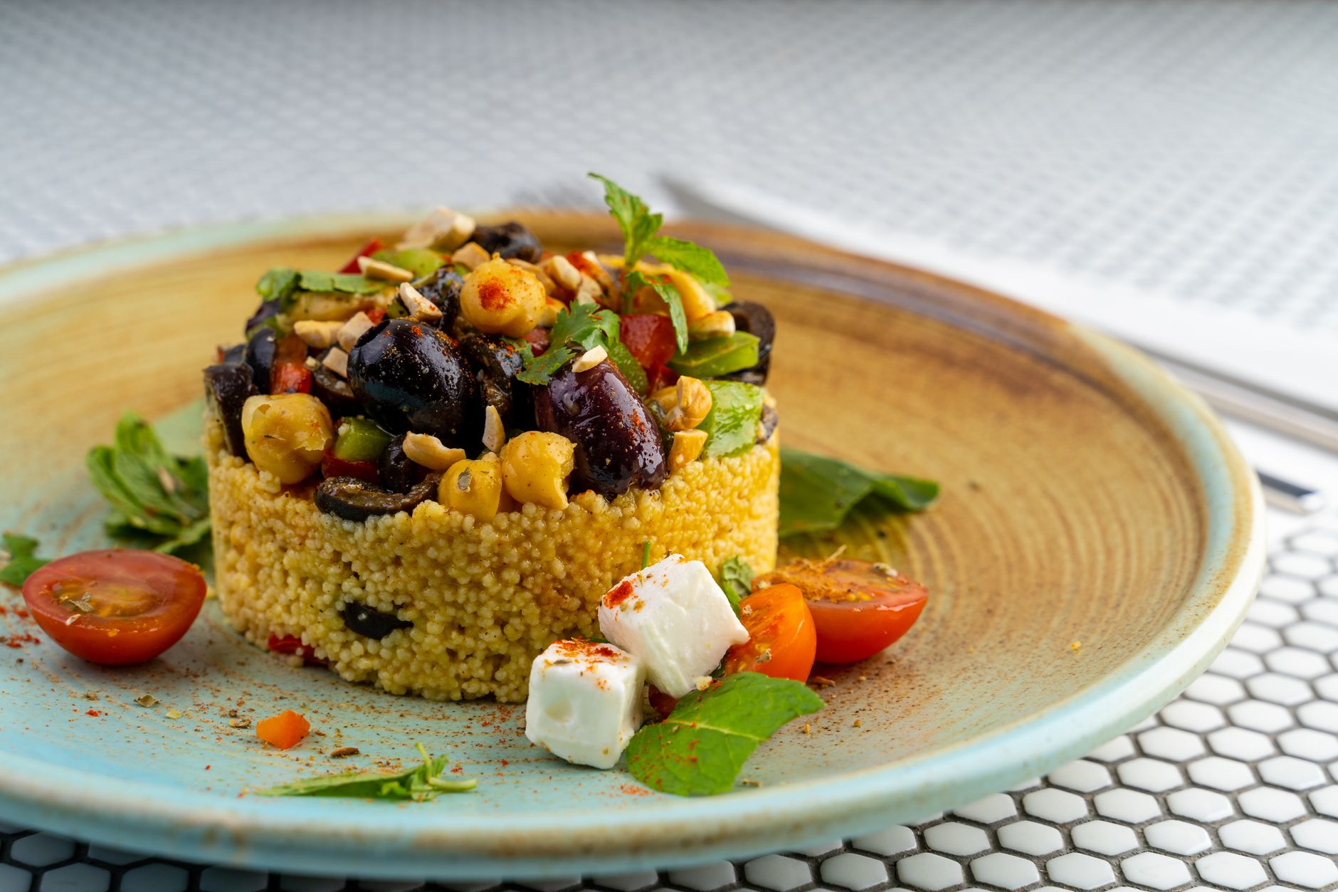 Parelcouscous met geroosterde groenten en feta