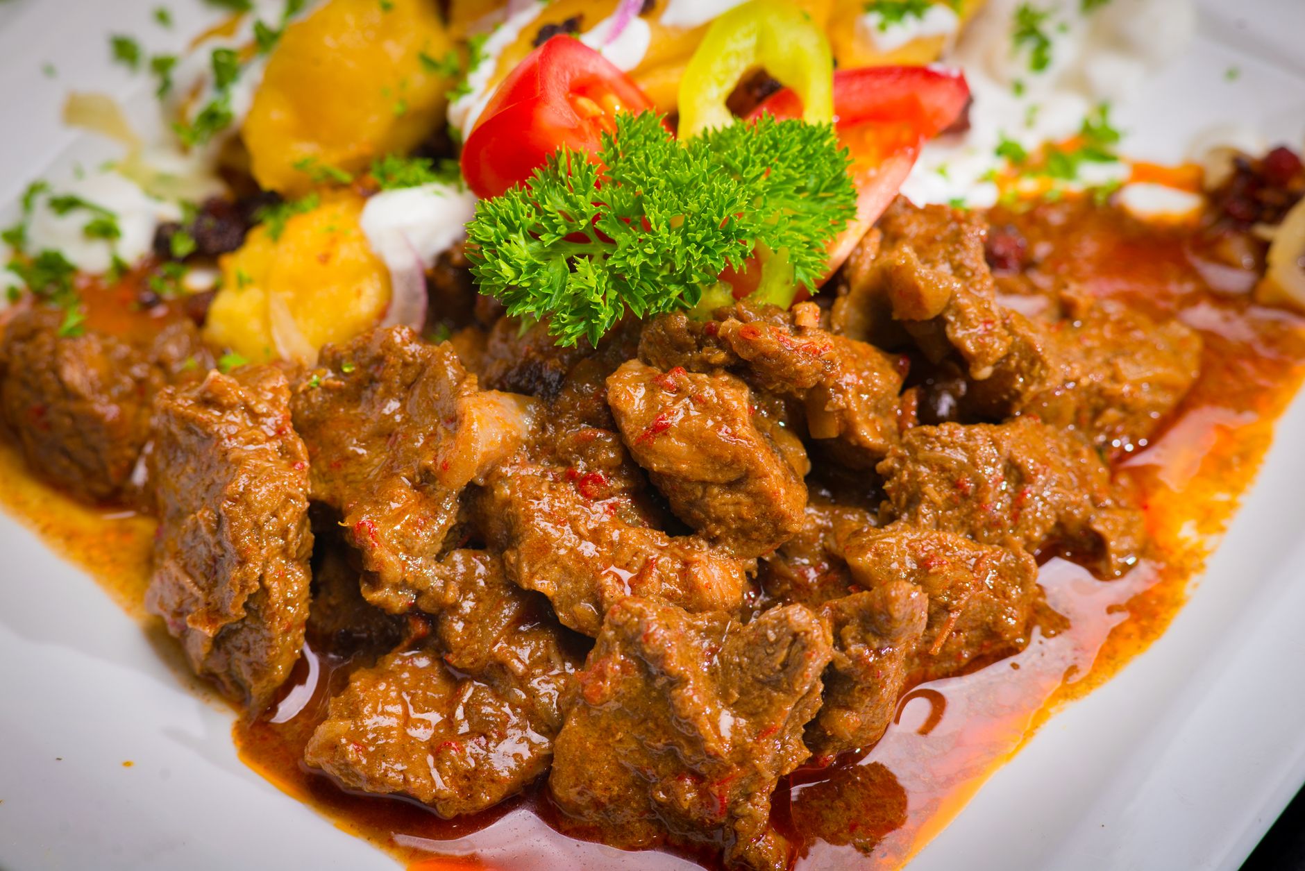 Pasticada: Kroatische rundstoof met rode wijn