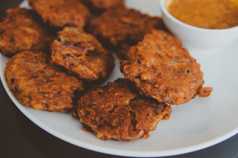 Uienbhaji (Onion Bhaji)